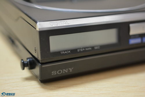 貓仔冒泡 | 經典回響 Sony D-50MK2，便攜音頻的傳奇烙印